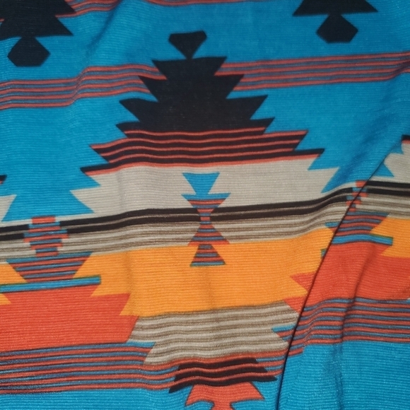 Aztec Print Cardigan Top Long Sleeve - Picture 7 of 12